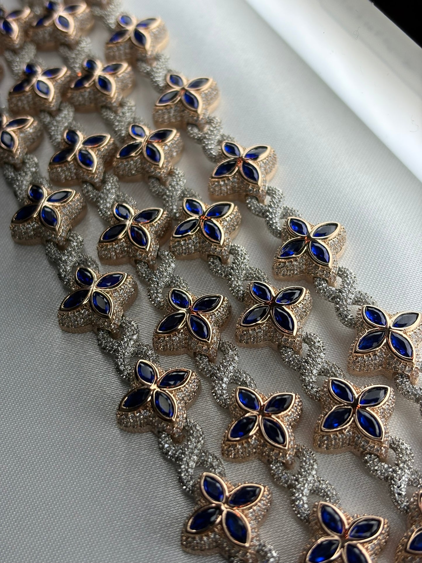 Endless Sparkle™ Moissanite Armband – Silver Rose Blue (8 inch) | GRA-gecertificeerd